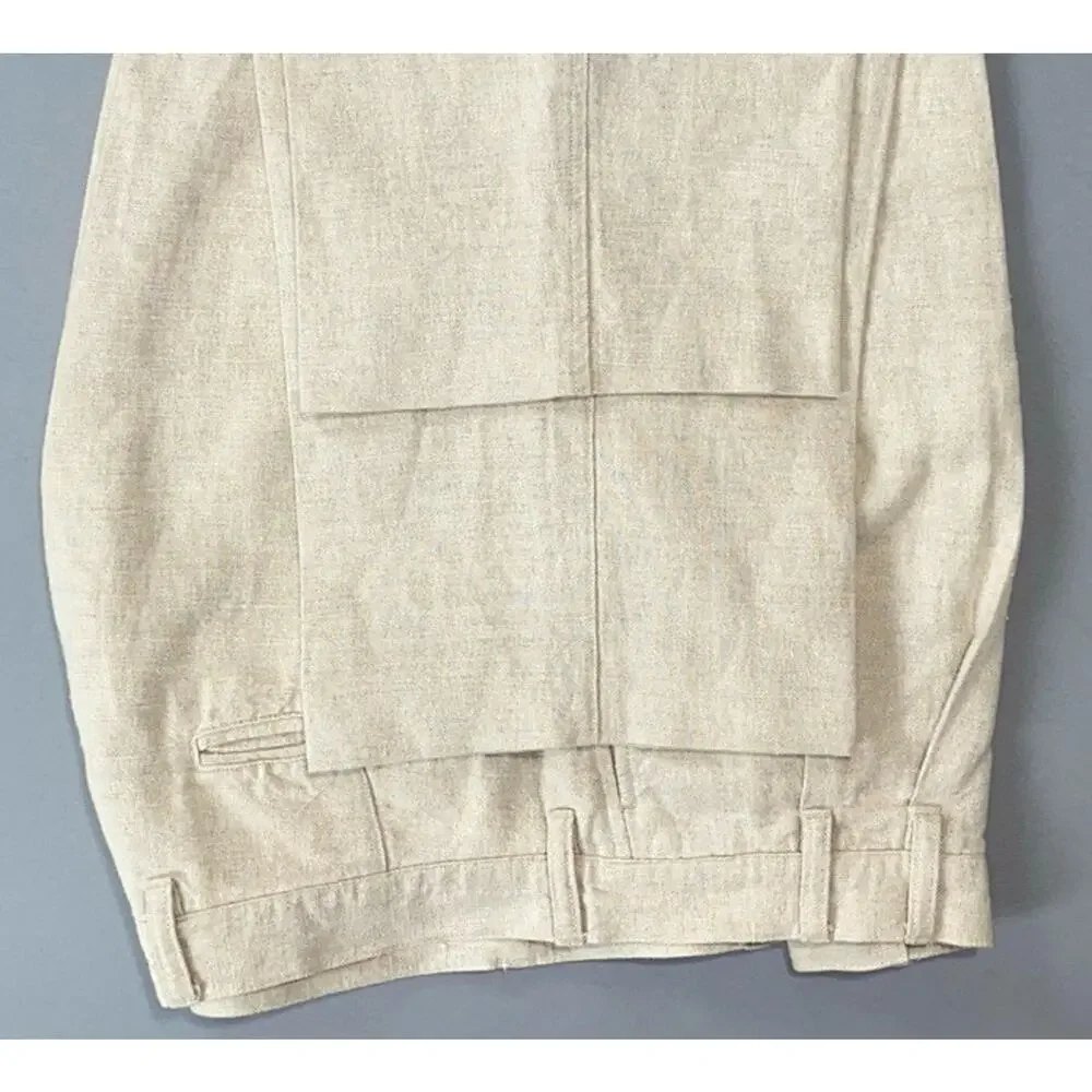 Eddie Bauer this sharp